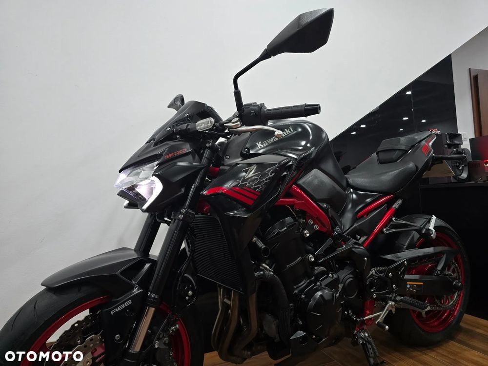 Kawasaki Z - 6