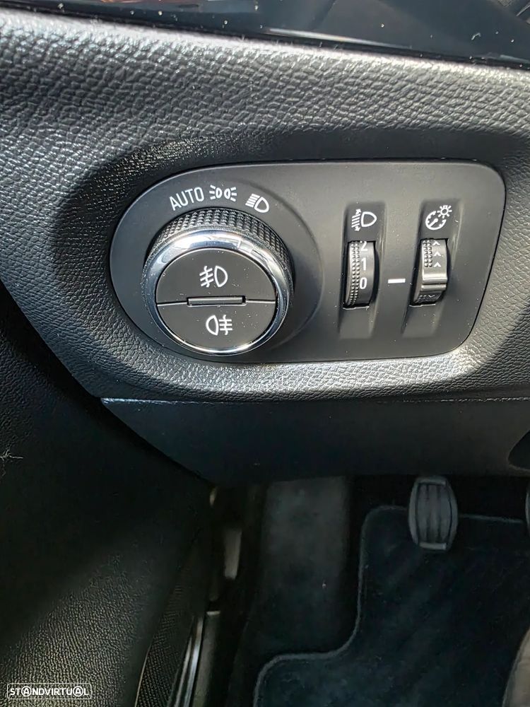 Opel Corsa 1.2 T Elegance - 30