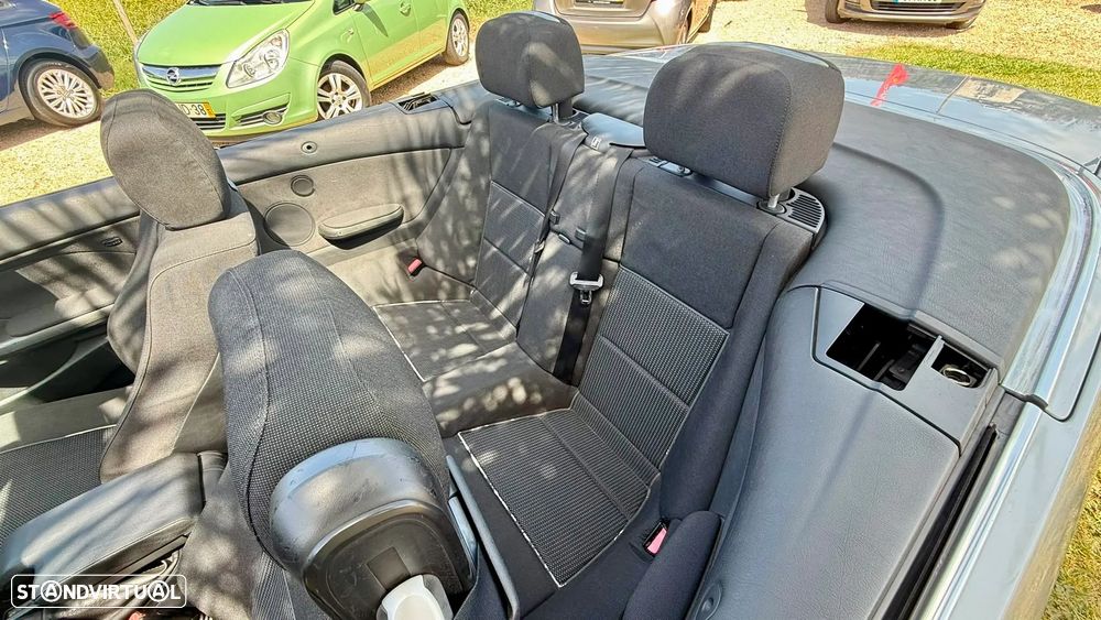 BMW 320 Ci Cabrio - 21