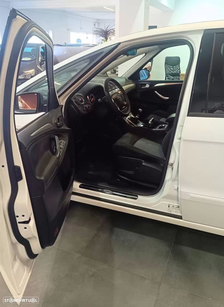 Ford S-Max 2.0 TDCi Trend 7L - 15