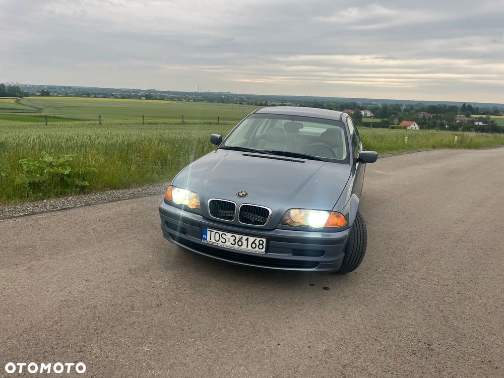 BMW Seria 3 - 26