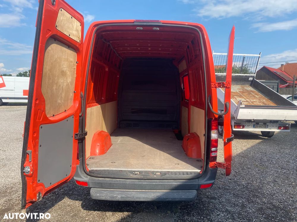 Mercedes-Benz Sprinter - 7
