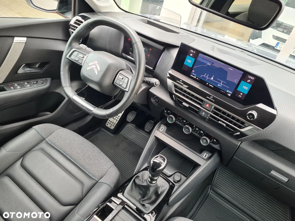 Citroën C4 1.2 PureTech Shine S&S - 19