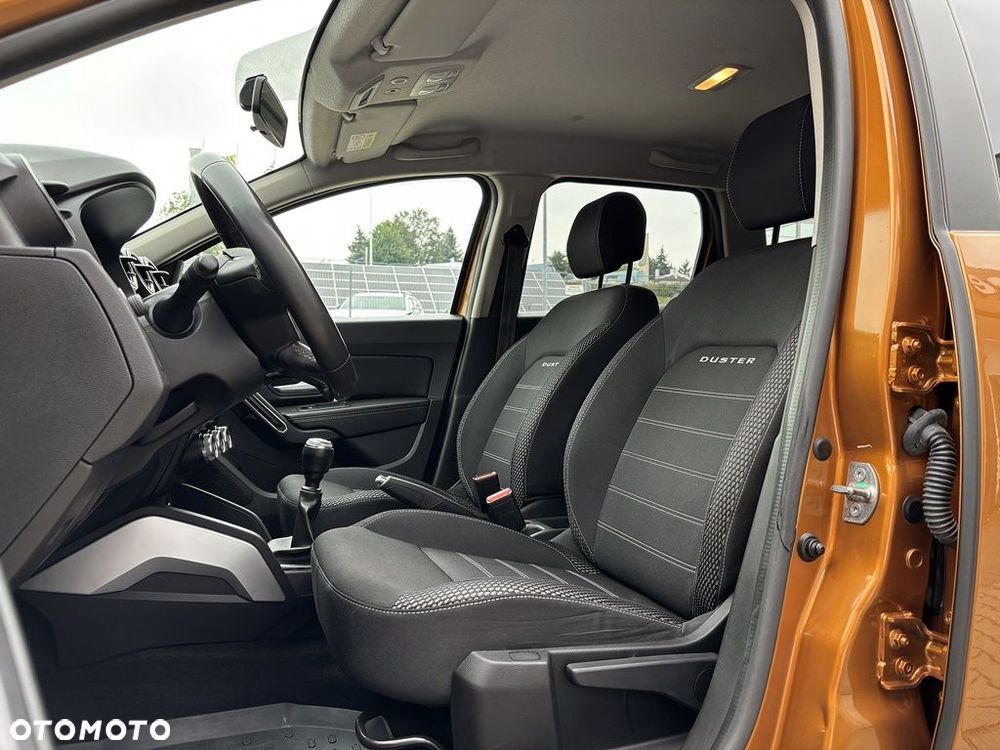 Dacia Duster 1.6 SCe Prestige - 19