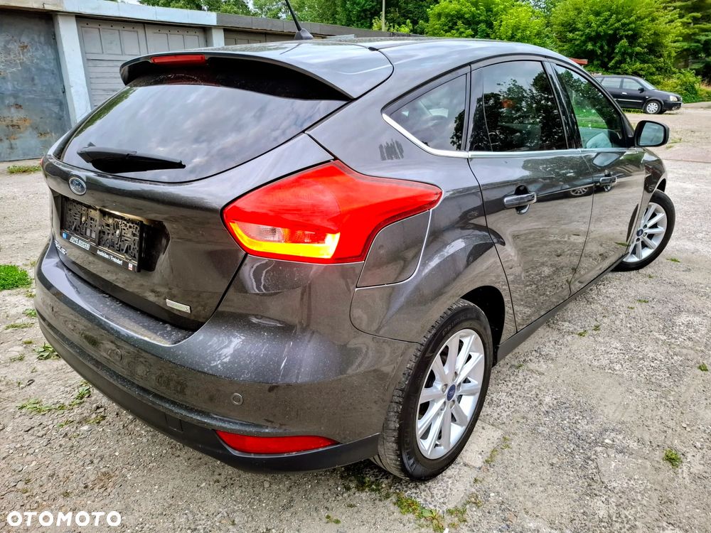 Ford Focus - 3
