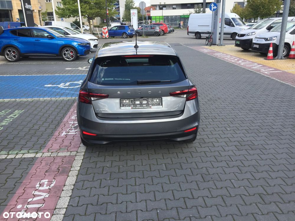 Skoda Fabia 1.0 TSI Ambition DSG - 4