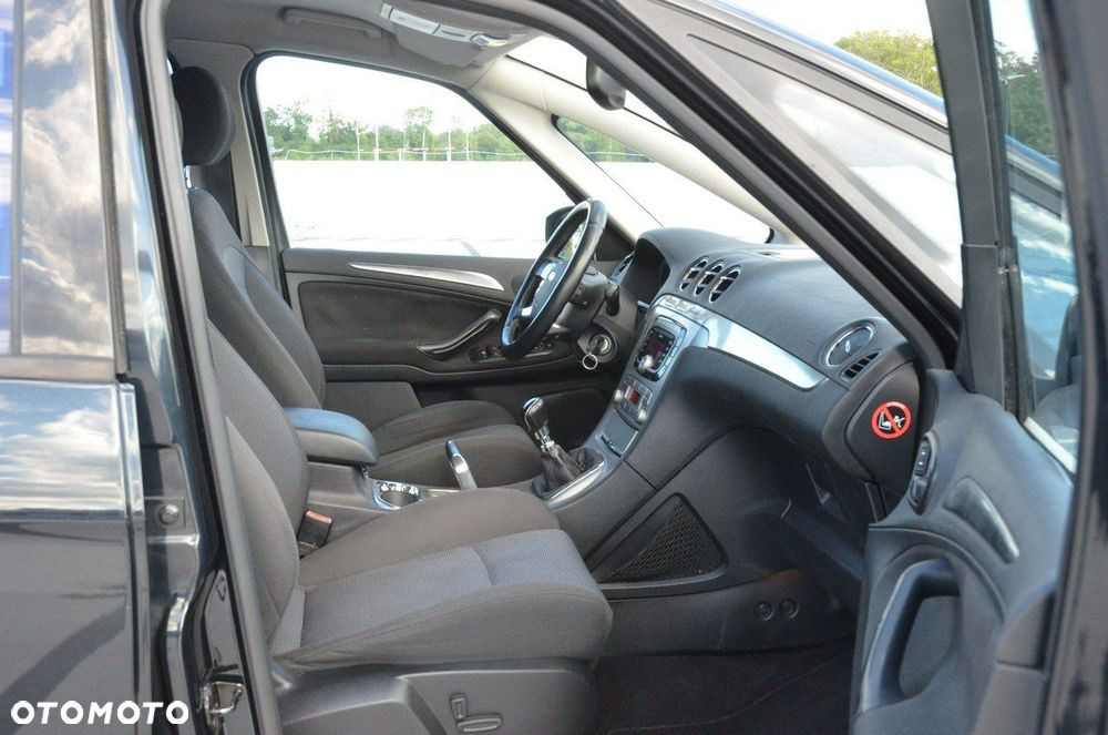 Ford S-Max 2.2 TDCi DPF Titanium - 27