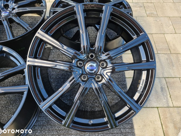 Volvo 18 Felgi Nowe Alu 5x108 V40 V60 S60 XC70 V50 S80 S40 C30 Czarne