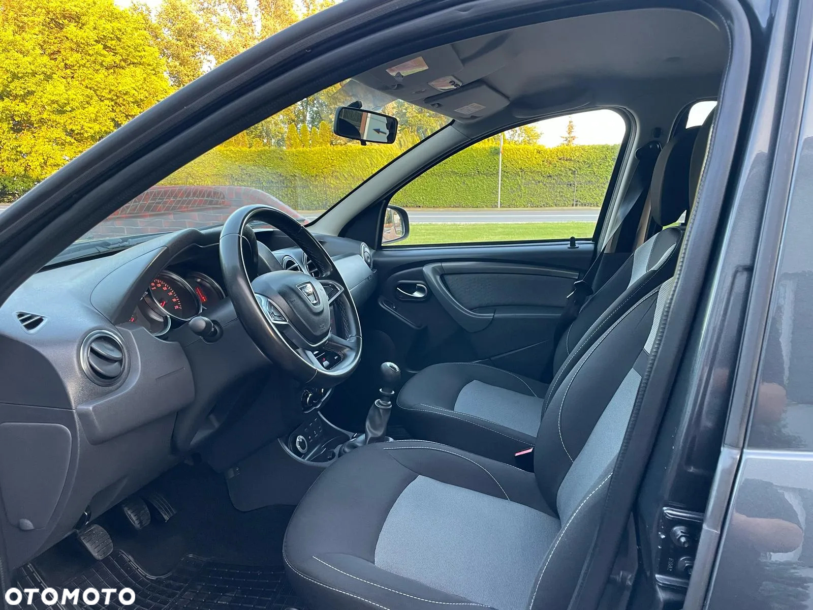Dacia Duster 1.5 dCi Celebration 4x4 - 8