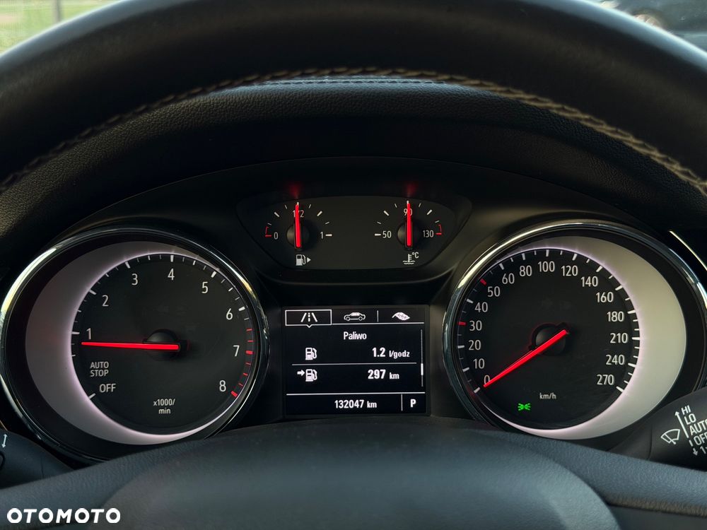 Opel Insignia - 15