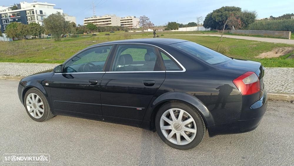 Audi A4 1.9 TDI m6 S-Line - 4