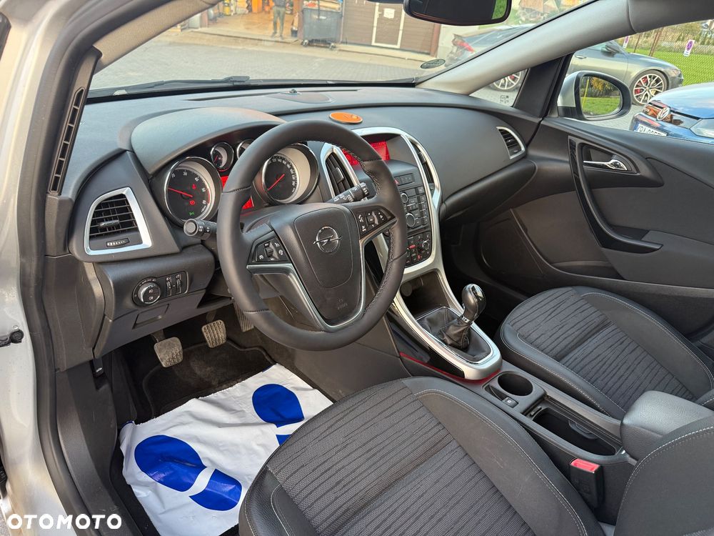 Opel Astra 1.6 CDTI DPF ecoFLEX Start/Stop ENERGY - 11