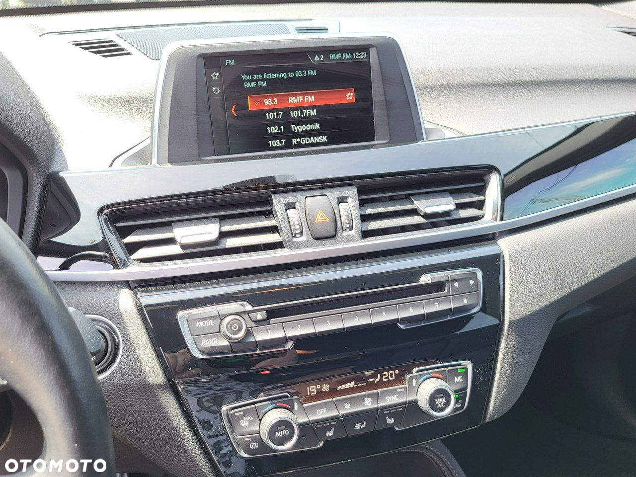 BMW X1 - 25