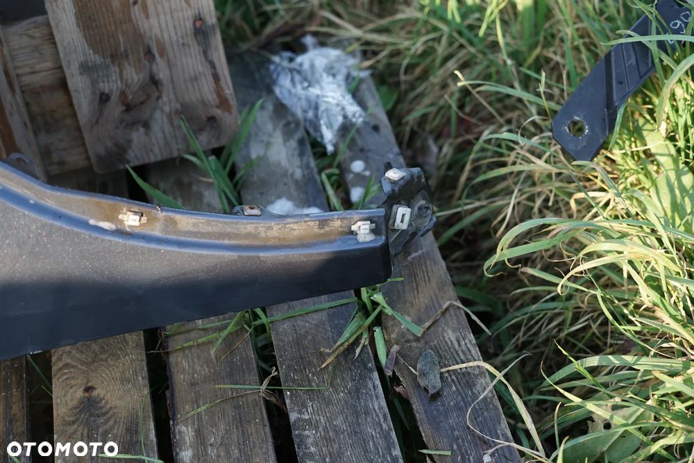 Błotnik przód prawy Honda CR-V III NH684P - 8