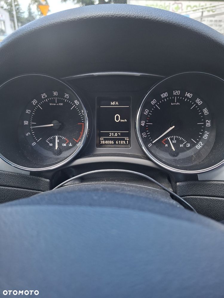 Skoda Superb - 11