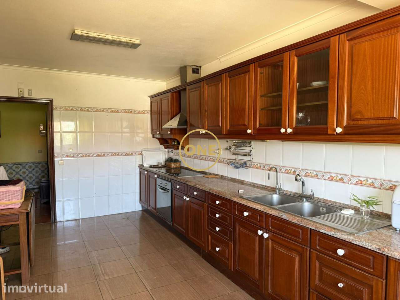 Moradia de Prestígio com Piscina em Propriedade de Lote Duplo |Alto do - Grande imagem: 5/25