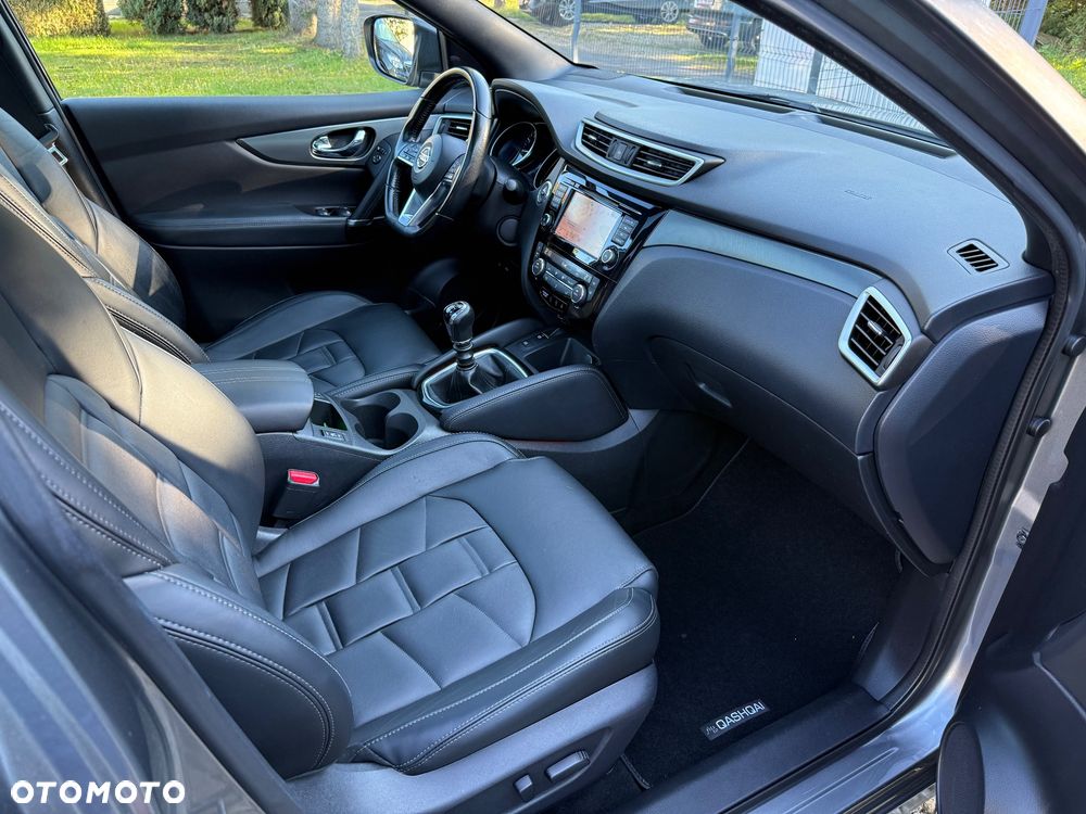 Nissan Qashqai 1.3 DIG-T Tekna+ - 10