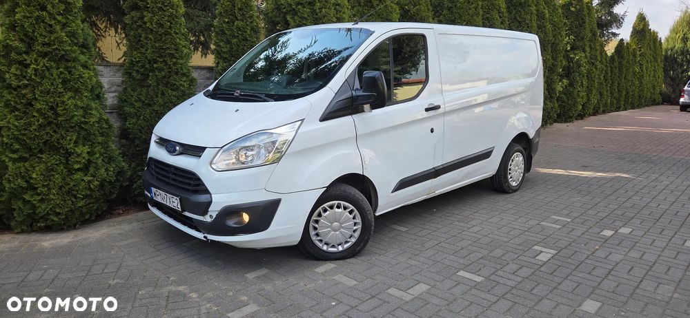 Ford TRANSIT CUSTOM - 16