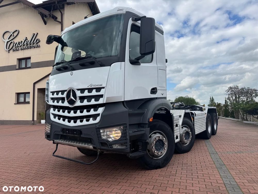 Mercedes-Benz Arocs 3251 - 6