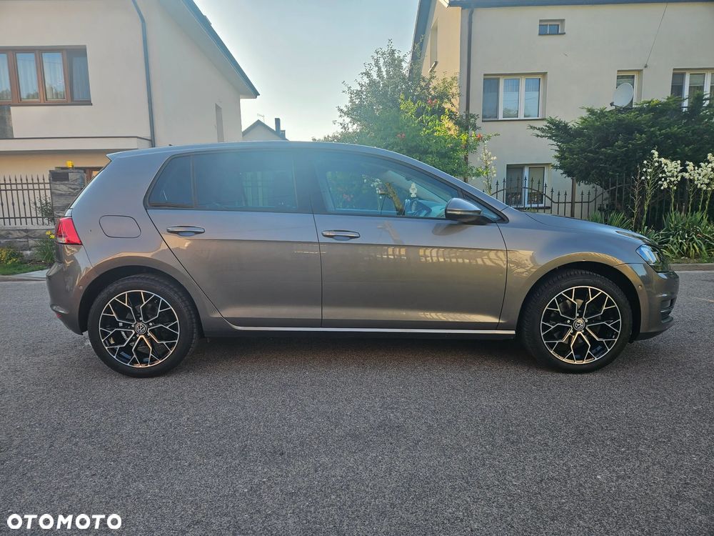 Volkswagen Golf 1.4 TSI BlueMotion Technology DSG Highline - 8