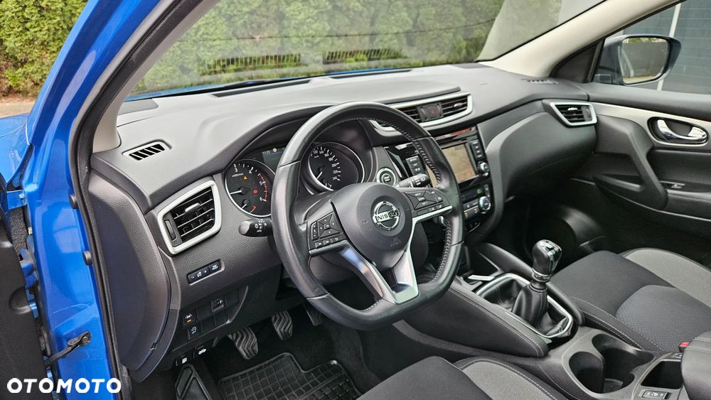 Nissan Qashqai 1.7 dCi N-Connecta - 19