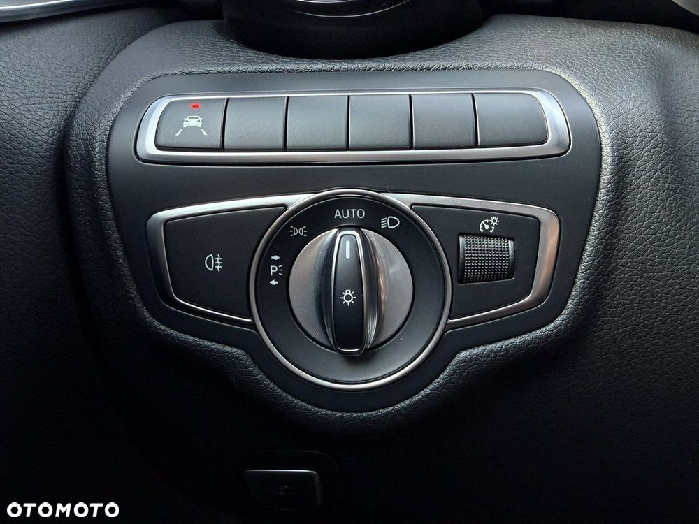 Mercedes-Benz Klasa C - 33