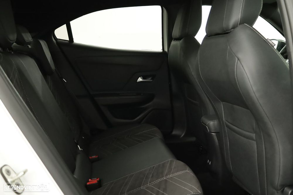 Opel Mokka 1.2 T Ultimate AT - 23