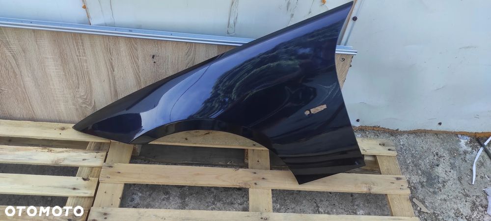 błotnik lewy przód przedni bmw e90 e91 11.2004-06.2012 stal lakier B39 A83 C08 C06 A96 475 A300 B45 C10 C4W C09 F04 A89 B53 C4E 668 C2S C3N C1M C31 A72 C1X A45 A17 F20 F35 F36 F02 A75 A44 F03 751 F01 F40 F05 F19 C29 F31 B09 C55 F22 B44 C3C F11 C1R B55 B66 F43 F45 C16 B38 C1G A76 F42 C1E B35 F39 C1F C56 C4P C6R C6E F27 C5A B41 C68 C1D U91 C5Y P7Z B01 300 - 7