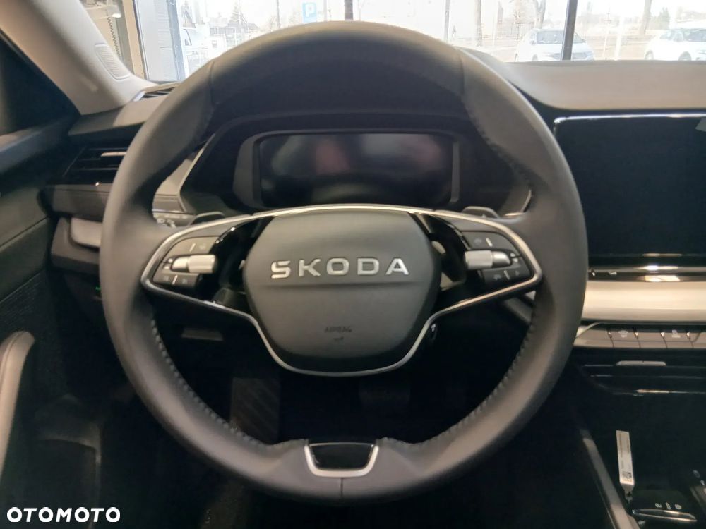 Skoda Octavia 1.5 TSI mHEV Drive Essence DSG - 9