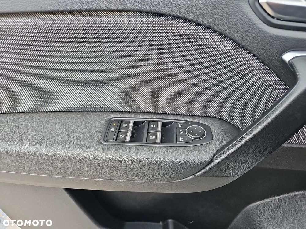 Renault Captur - 17