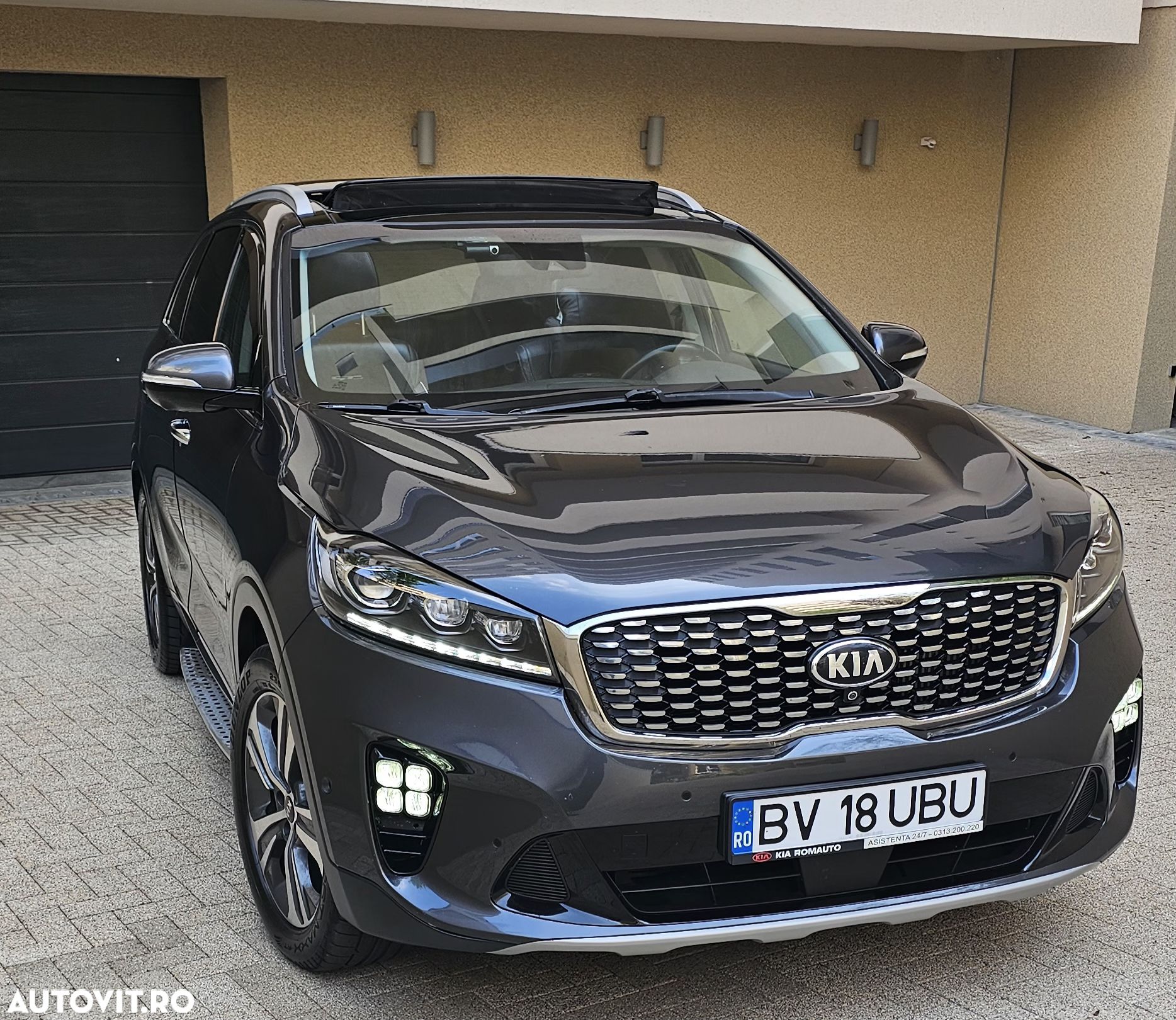 Kia Sorento - 1