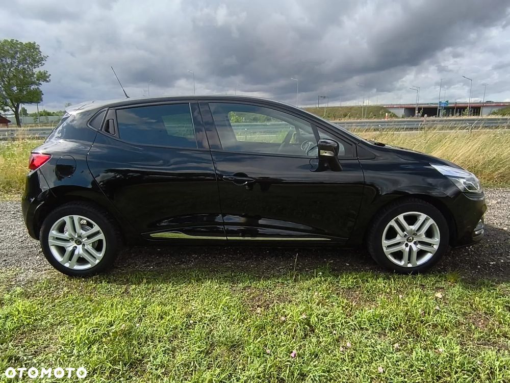 Renault Clio TCe 90 Dynamique - 4