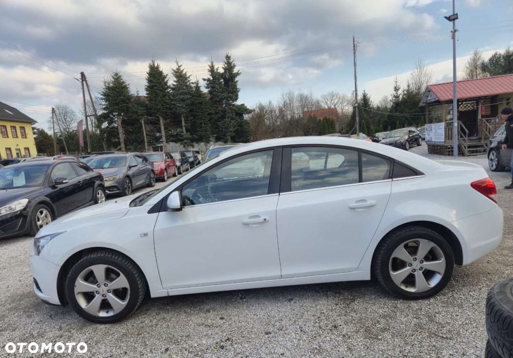 Chevrolet Cruze - 6