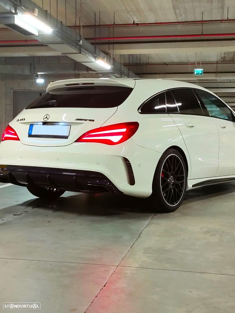 Mercedes-Benz CLA 45 AMG 4Matic Speedshift 7G-DCT - 7