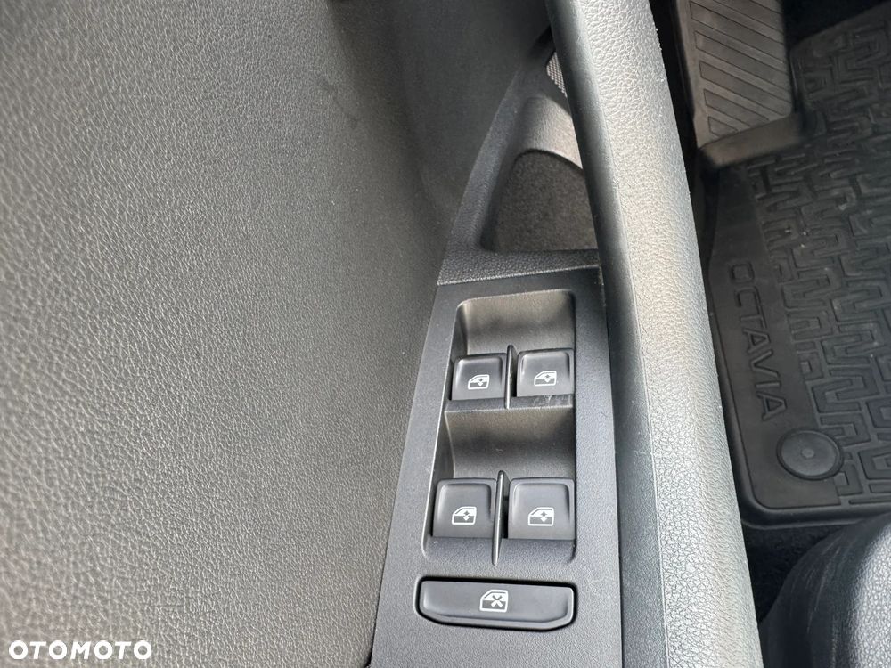 Skoda Octavia 2.0 TDI Ambition - 10