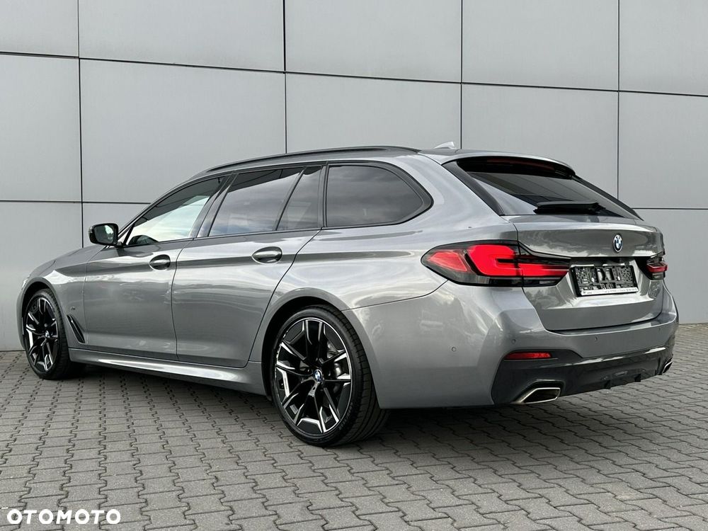 BMW Seria 5 520d xDrive M Sport sport - 10