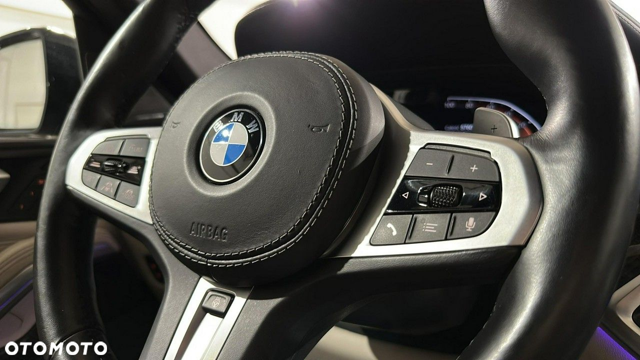 BMW X6 - 22