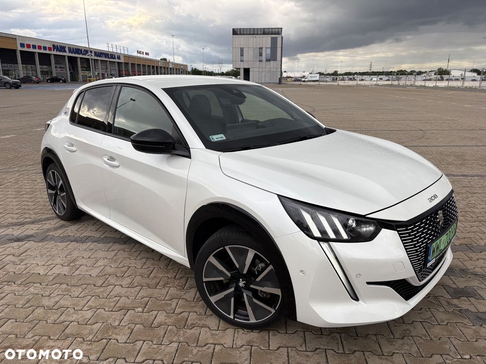 Peugeot 208 GT - 3