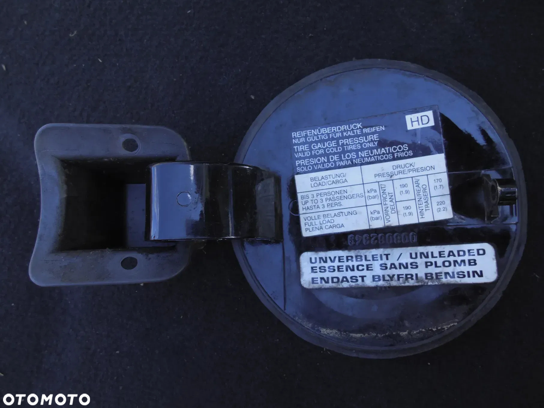 KLAPKA WLEWU PALIWA OPEL CORSA B COMBO B 008062348 008062349 WIELE SZTUK RÓŻNE KOLORY - 2