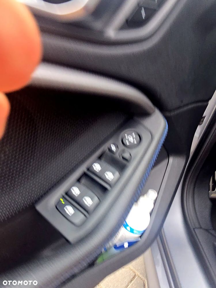BMW Seria 2 - 19