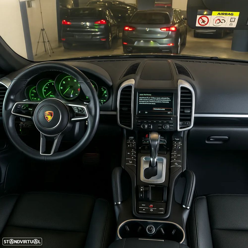Porsche Cayenne S E-Hybrid - 13