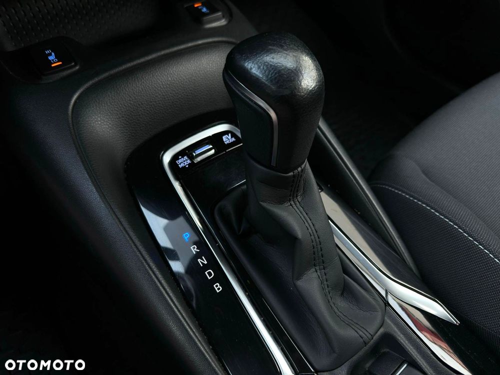 Suzuki Swace 1.8 Hybrid Premium Plus CVT - 33