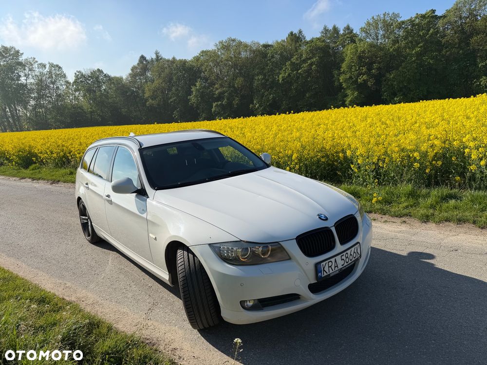 BMW Seria 3 320d - 14