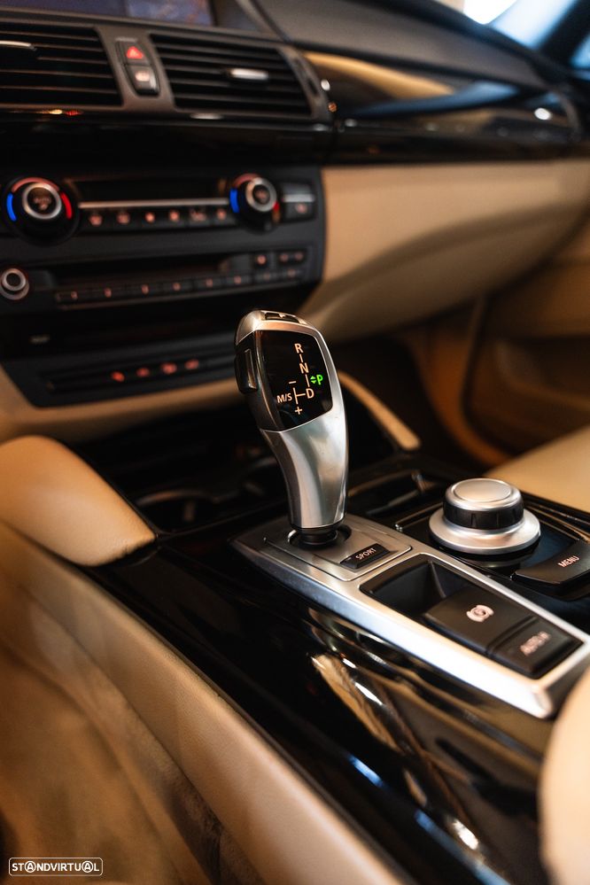 BMW X6 35 d xDrive - 16