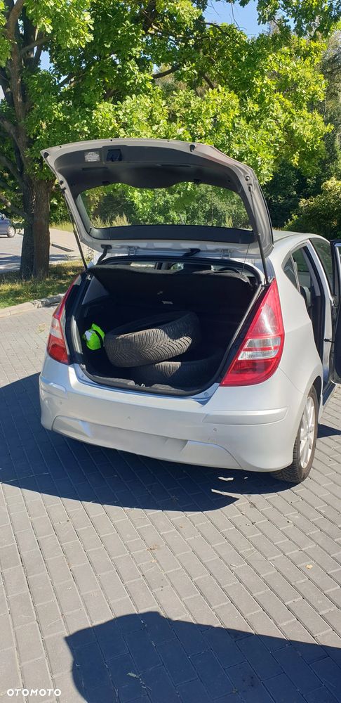 Hyundai i30 1.6 CRDi Comfort - 25