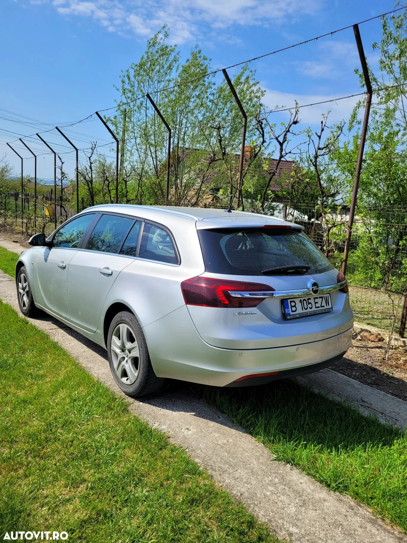 Opel Insignia - 18