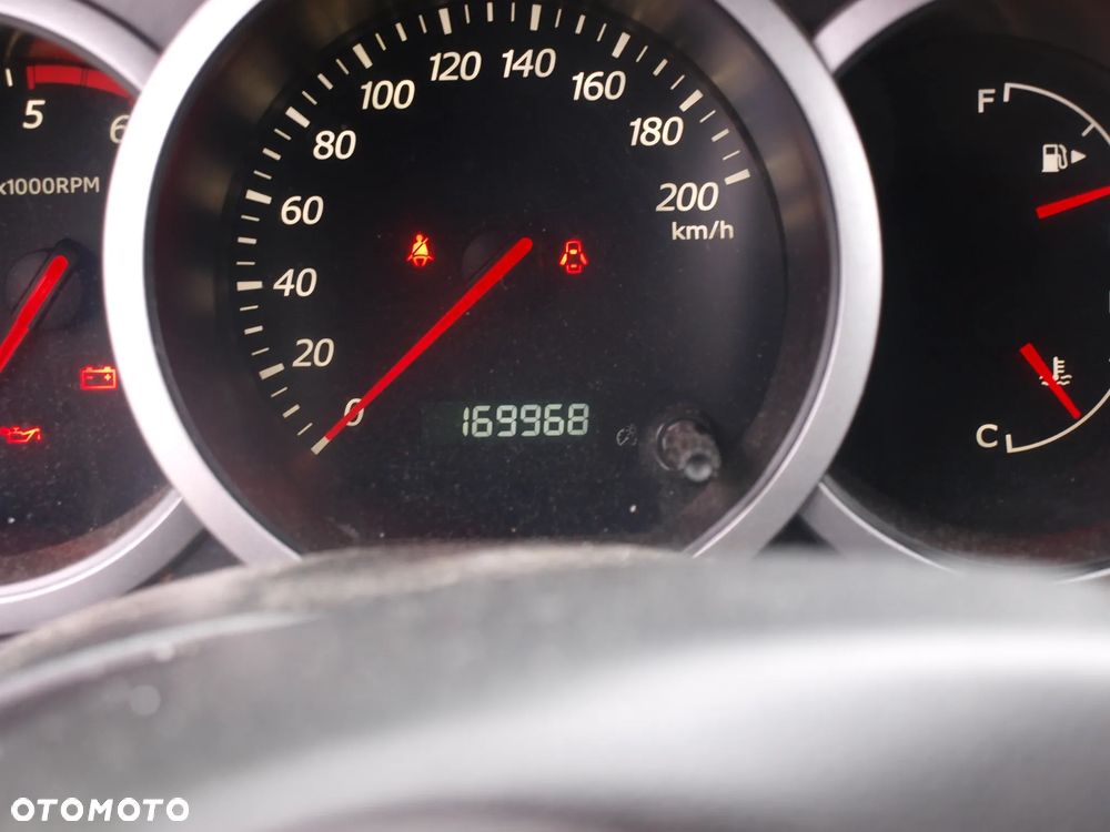 Suzuki Grand Vitara 1.9 DDiS - 6