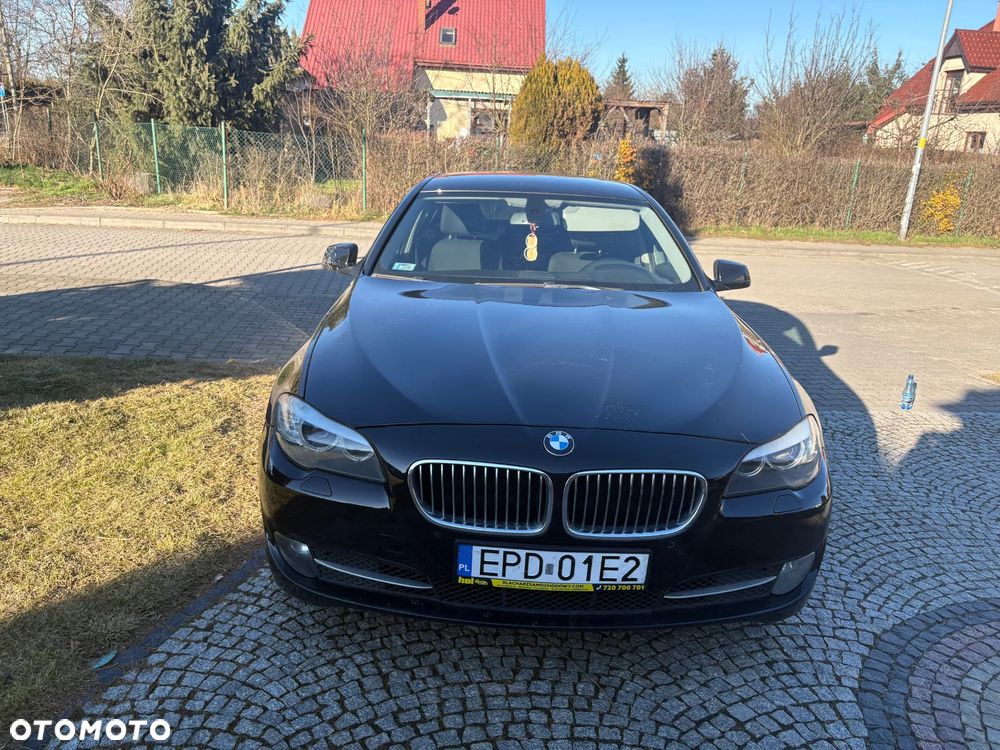 BMW Seria 5 520d Blue Performance - 2