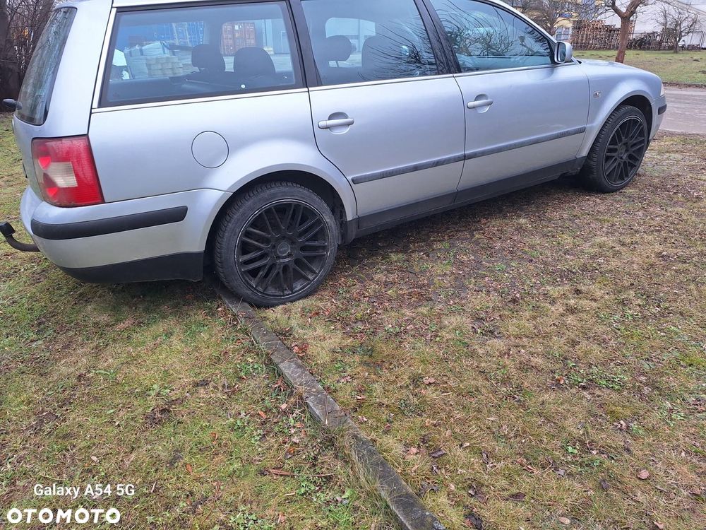 Volkswagen Passat 2.0 Basis - 10
