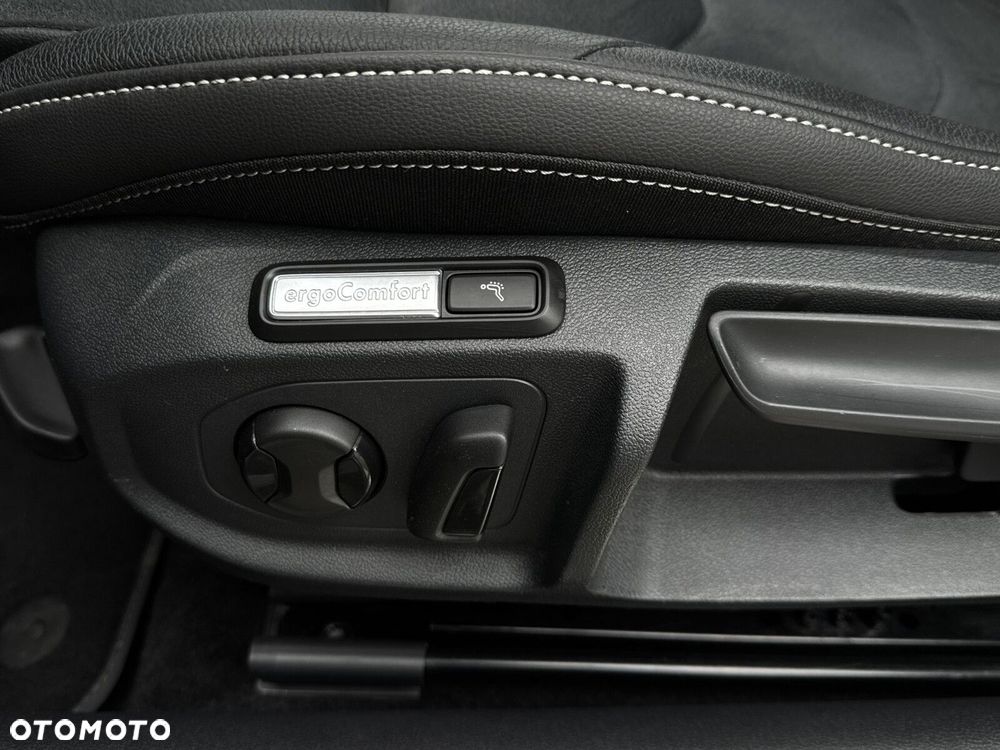 Volkswagen Arteon 2.0 TSI Elegance DSG - 10